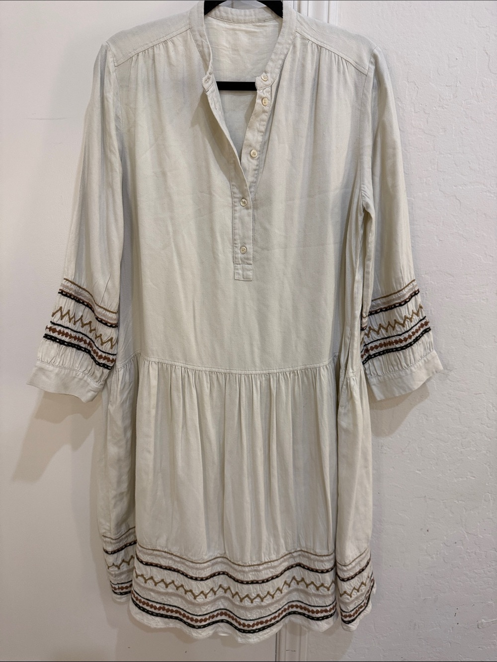 Weekend Max Mara Cream Embroidered Long-Sleeve Tunic Dress